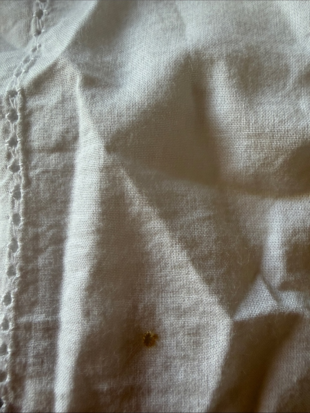 NWT Van Heusen White Eyelet Button Front Tank - Picture 5 of 10